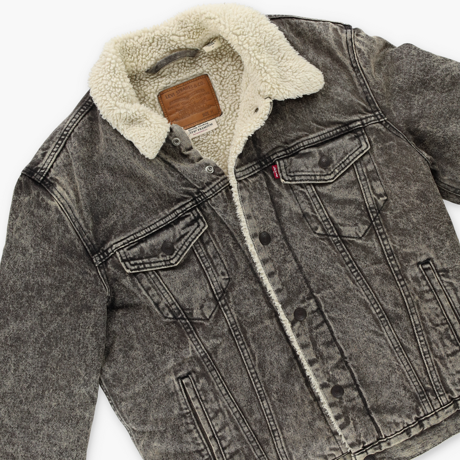 LEVI'S Fleece Lined Denim Trucker Jacket (M)
