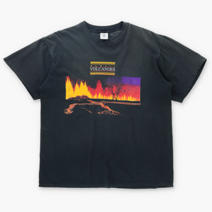 Hawaii Volcanoes 90s Graphic T-Shirt USA Made (XL)