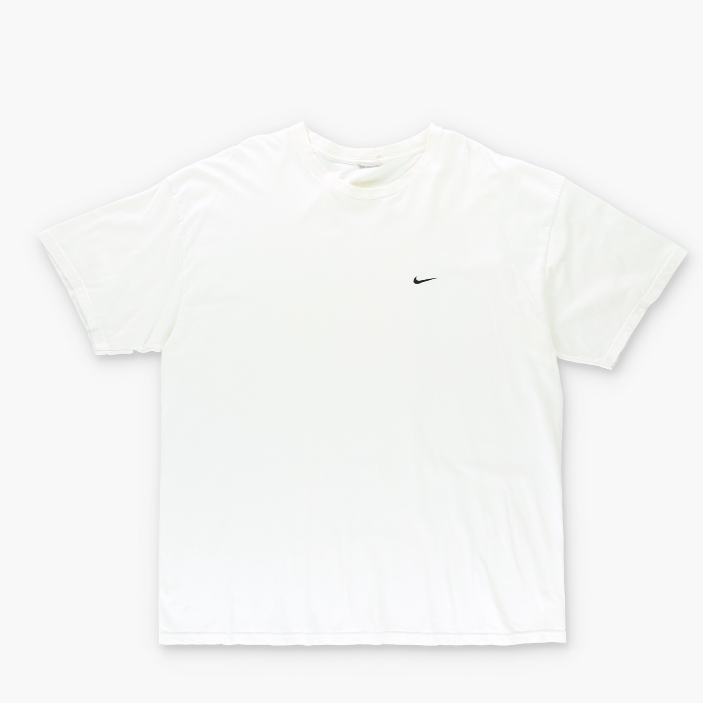 NIKE Embroidered Swoosh White Oversized T-Shirt (XL-XXL)