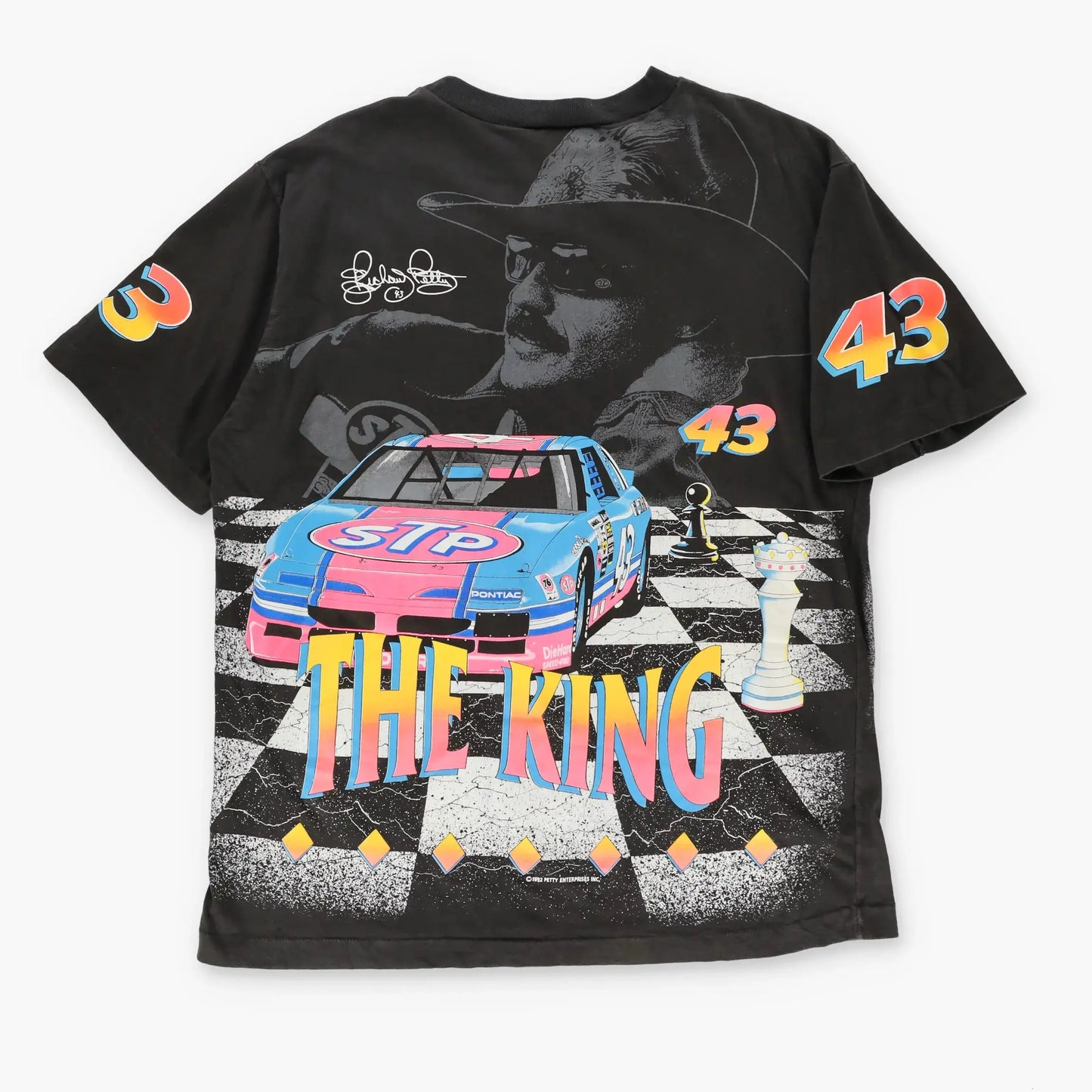 Vintage 1992 NASCAR Richard Petty #43 The King Chess All Over T-Shirt (XL)