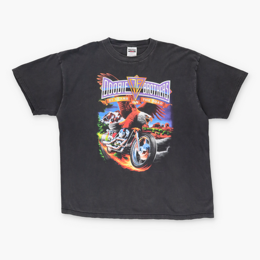 1997 DOOBIE BROTHERS '27 Years On The Road' Eagle Motorcycle T-Shirt (XL-XXL)