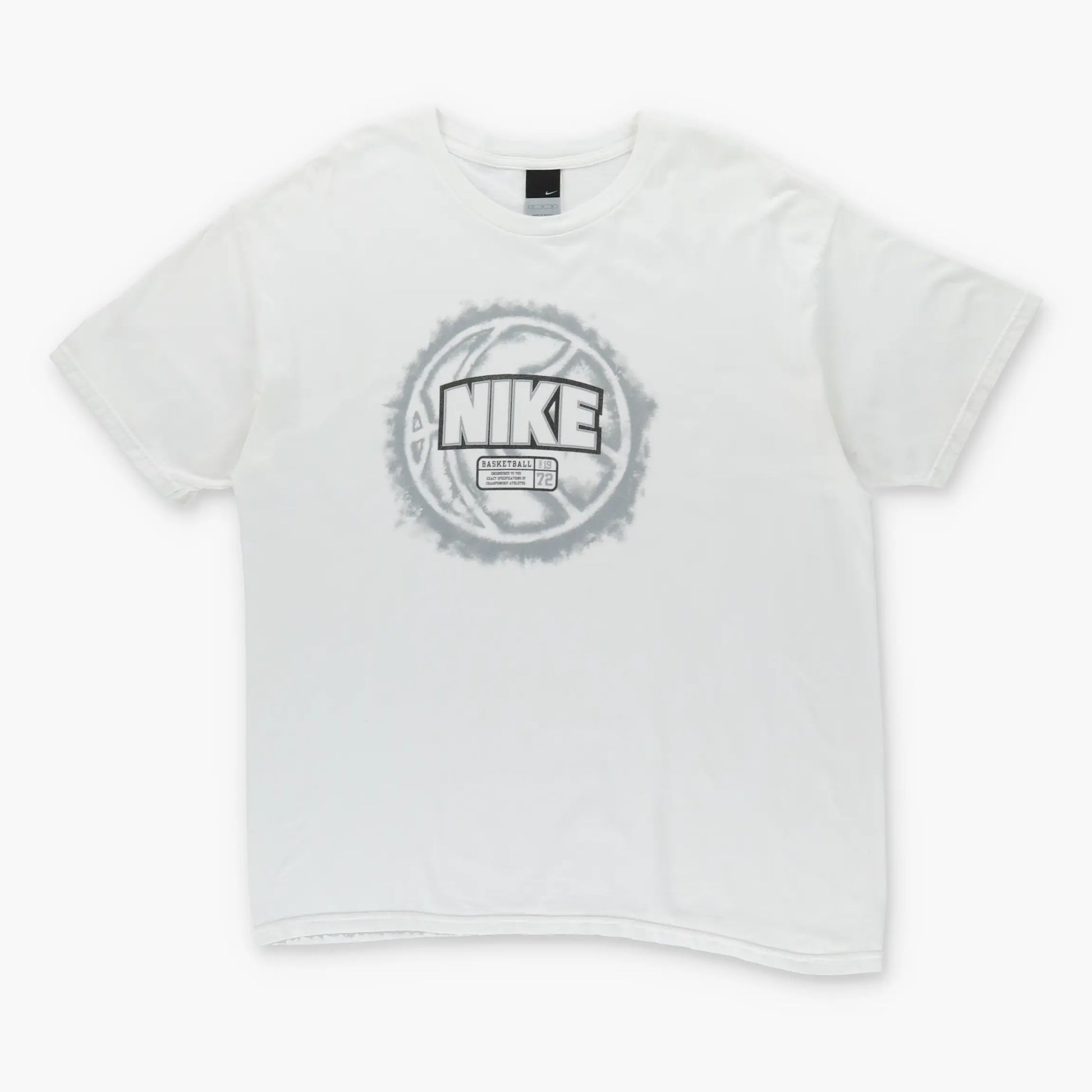 NIKE Spell Out Logo Basketball White & Grey T-Shirt (XL-XXL) - Vintage Sole Melbourne
