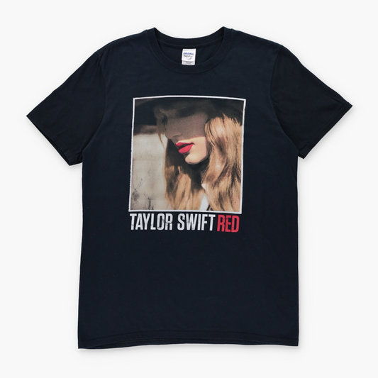 Taylor Swift 'Red' Tour 2013 GILDAN T-Shirt (M)