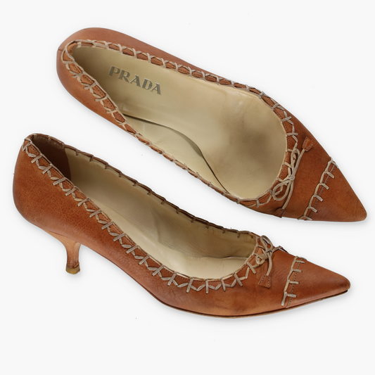 PRADA Tan Whip Stitch Bow Italy Made Kitten Heels (38.5)