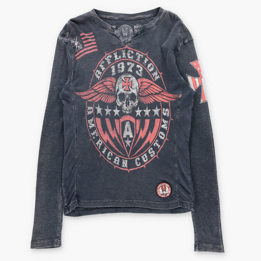 Vintage AFFLICTION American Customs Winged Skull Logo Patch USA Made Y2K Long Sleeve Tee (S-M)
