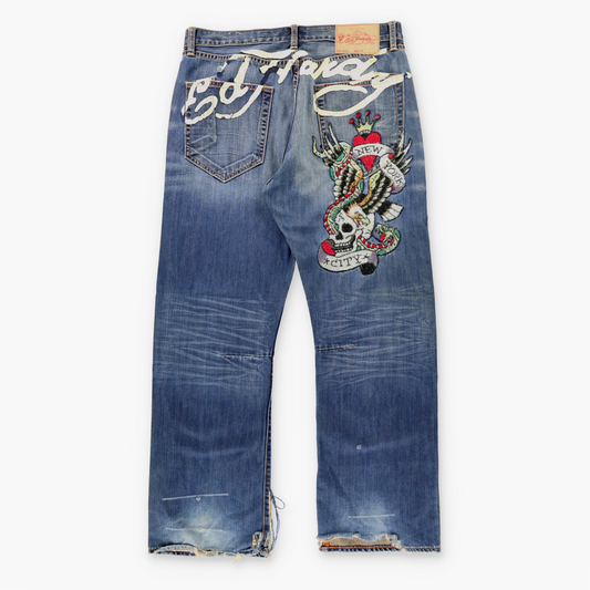 Vintage ED HARDY Rhinestone Skull New York City Y2K Distressed Blue Jeans (36x32) Vintage Sole Melbourne
