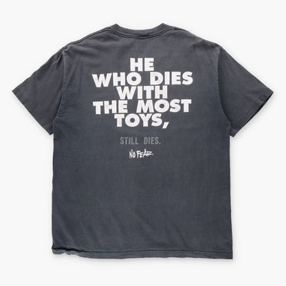 Vintage NO FEAR "He Who Dies With The Most Toys" Single Stitch USA Made T-Shirt (XL)