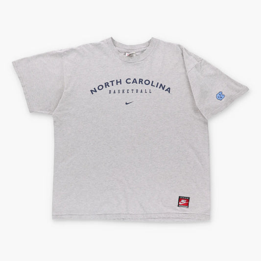 Vintage NORTH CAROLINA X NIKE Swoosh Basketball Grey T-Shirt (XL)