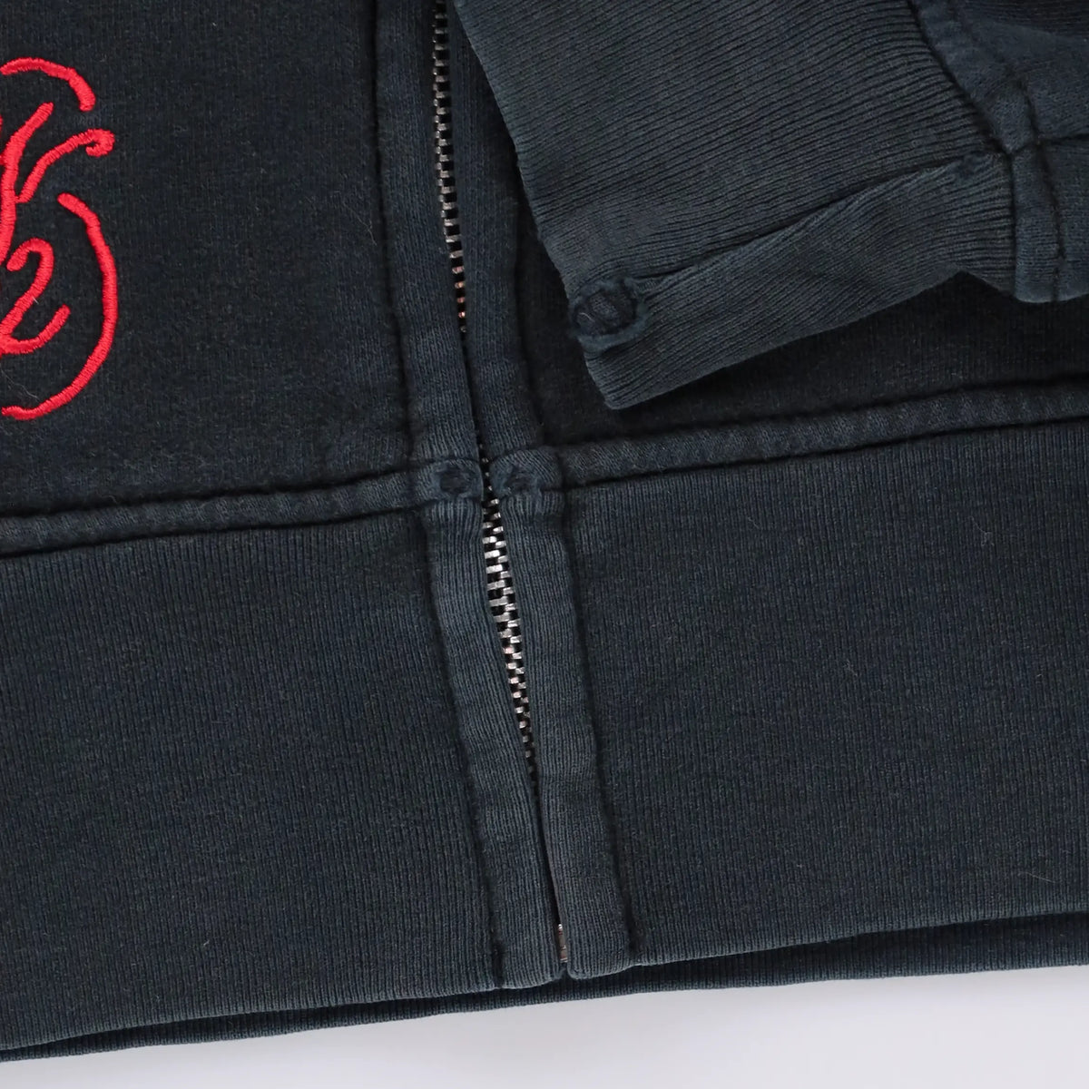 Vintage ED HARDY 'Missy' Y2K Heart Cross Skull Full Zip Hoodie Sweatshirt (M)