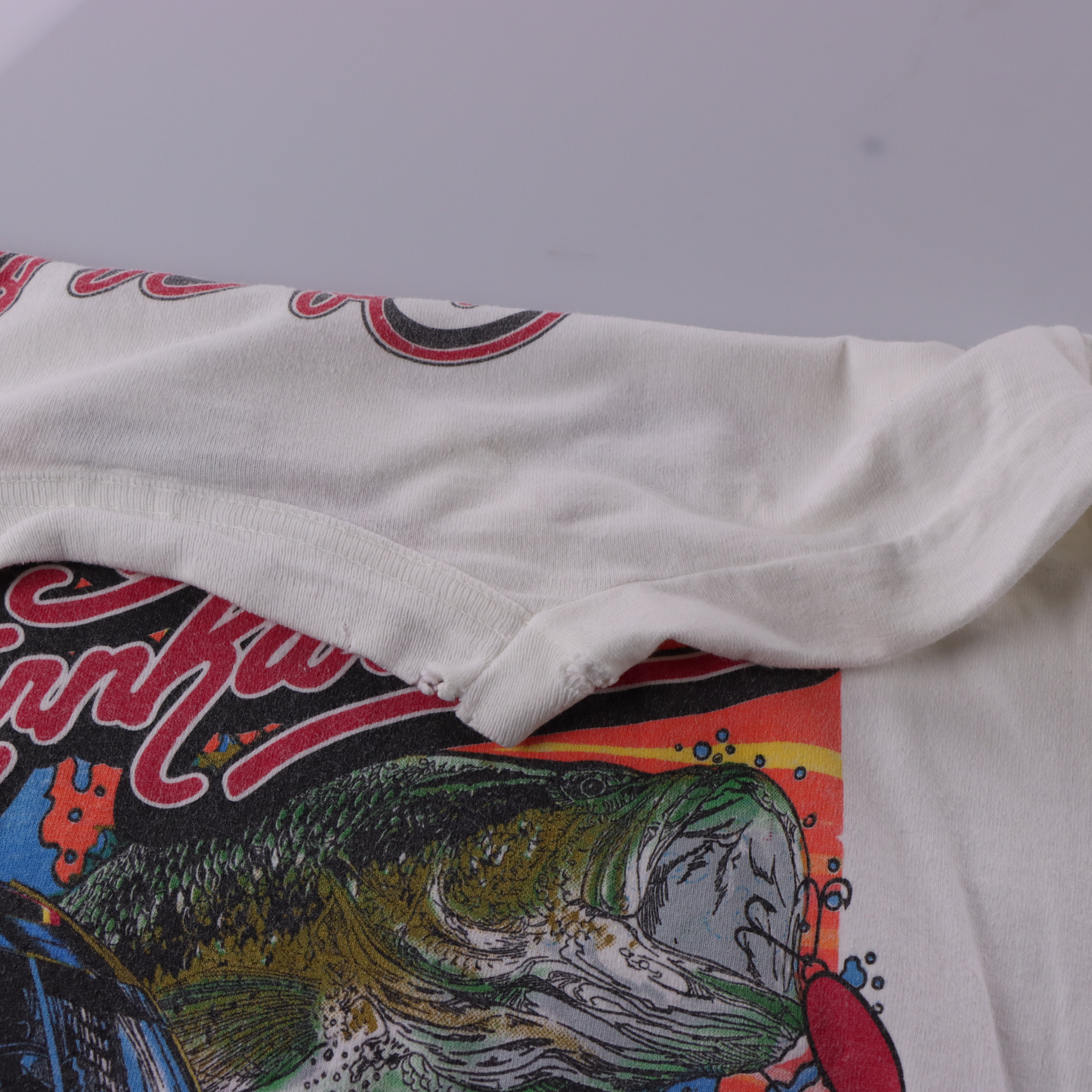 NASCAR Bass Pro Shops Dale Earnhard 'Catch 'Em if you Can' T-Shirt (L-XL)