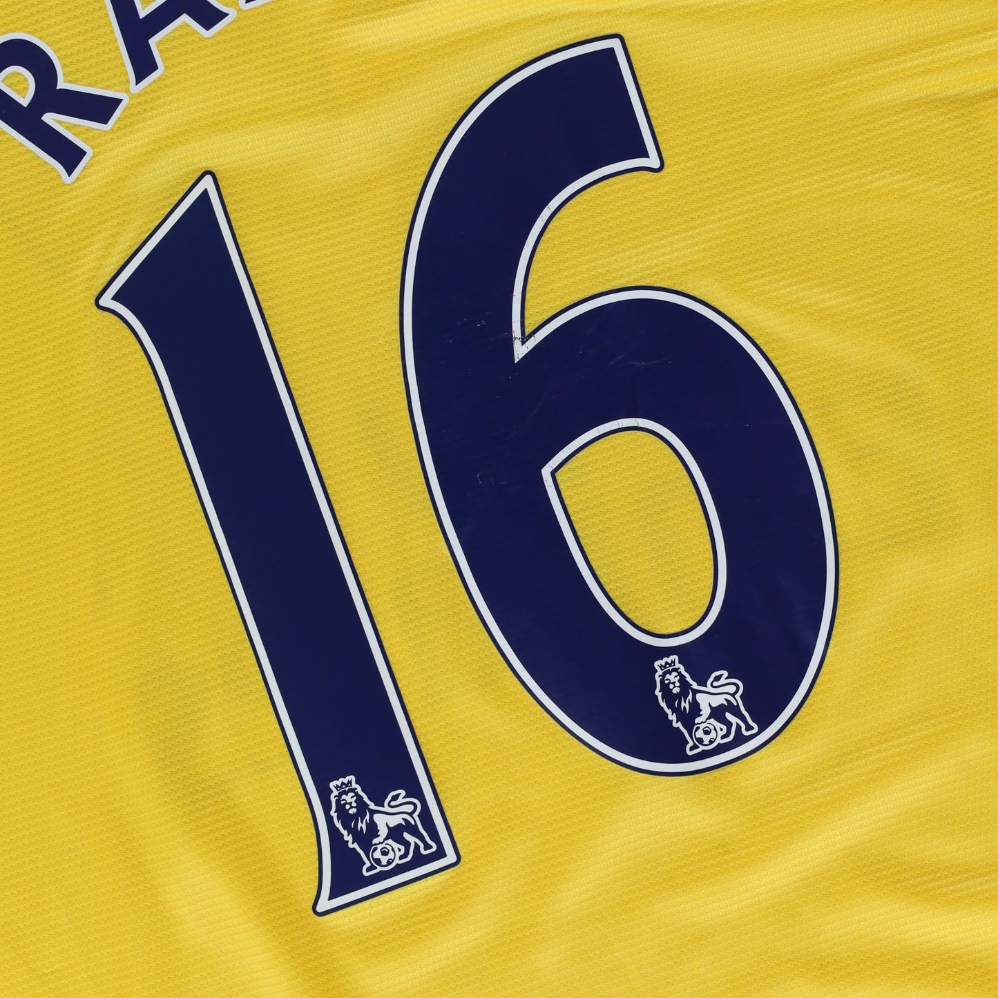 Arsenal 2013/2014 Ramsey #16 NIKE Away Soccer Jersey (L) Vintage Sole Melbourne