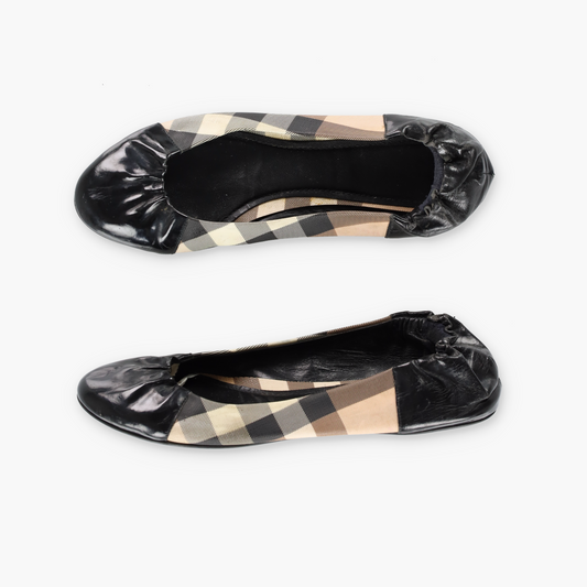 BURBERRY Patent Leather Ballet Flats (8.5)