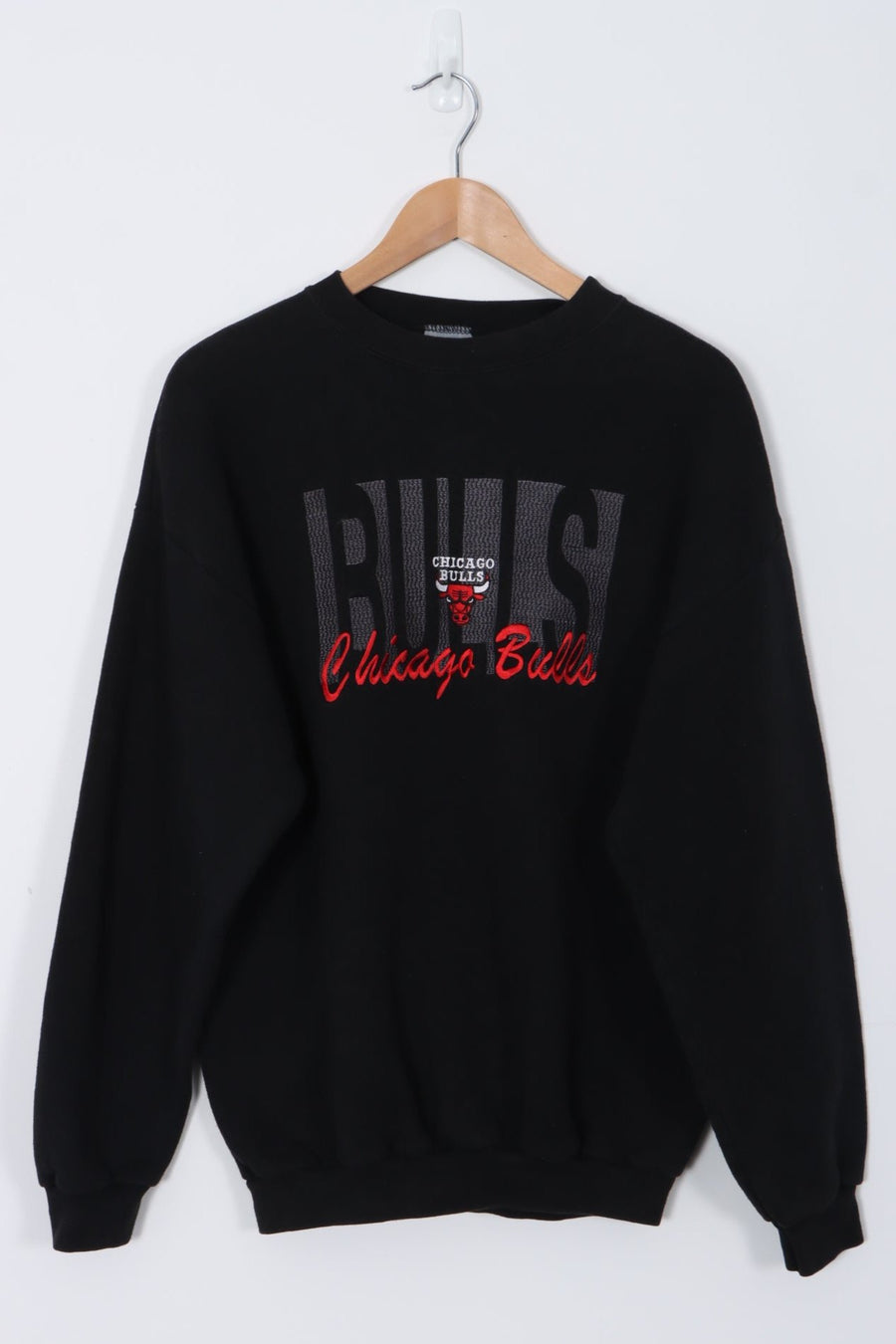 LOGO 7 Chicago Bulls Embroidered NBA USA Made Sweatshirt (M-L)