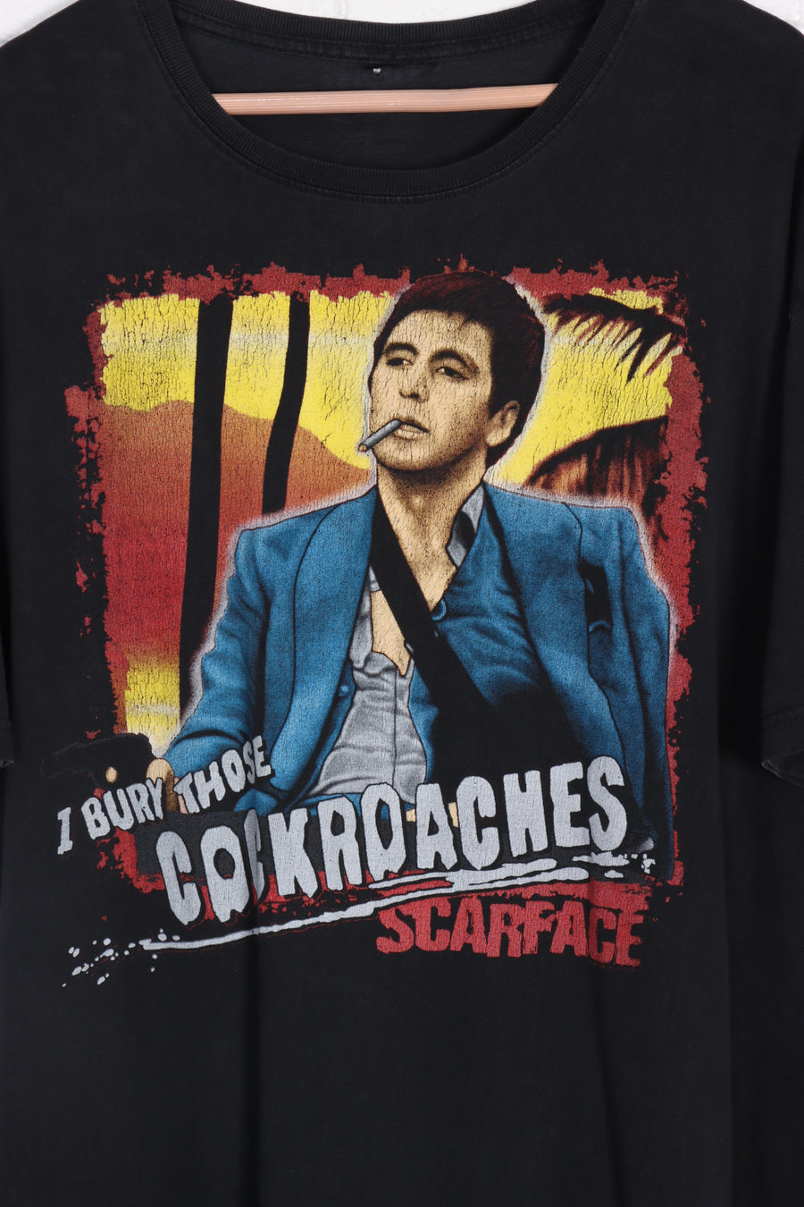 SCARFACE 'I Bury Those Cockroaches' Tony Montana Movie Tee (XL)