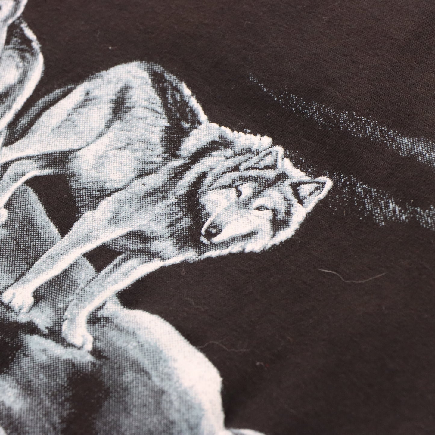 1994 Vintage HARLEQUIN Wolf All Over Print Black & White T-Shirt (L) Vintage Sole Melbourne
