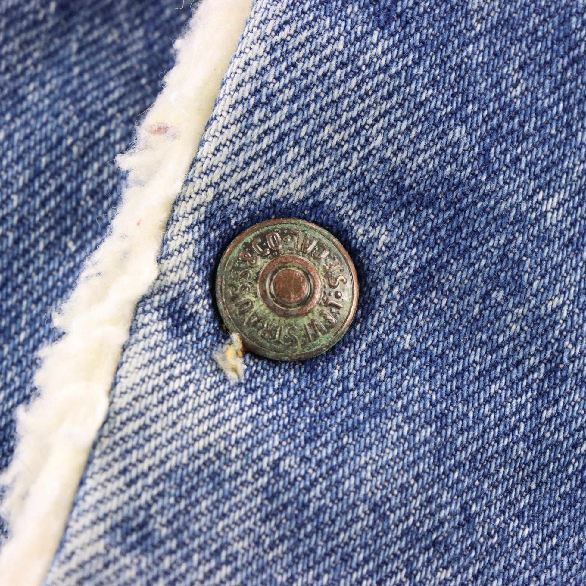 Vintage LEVI'S Sherpa Lined Blue Denim Snap Button Trucker Jacket USA Made (XS) Vintage Sole Melbourne