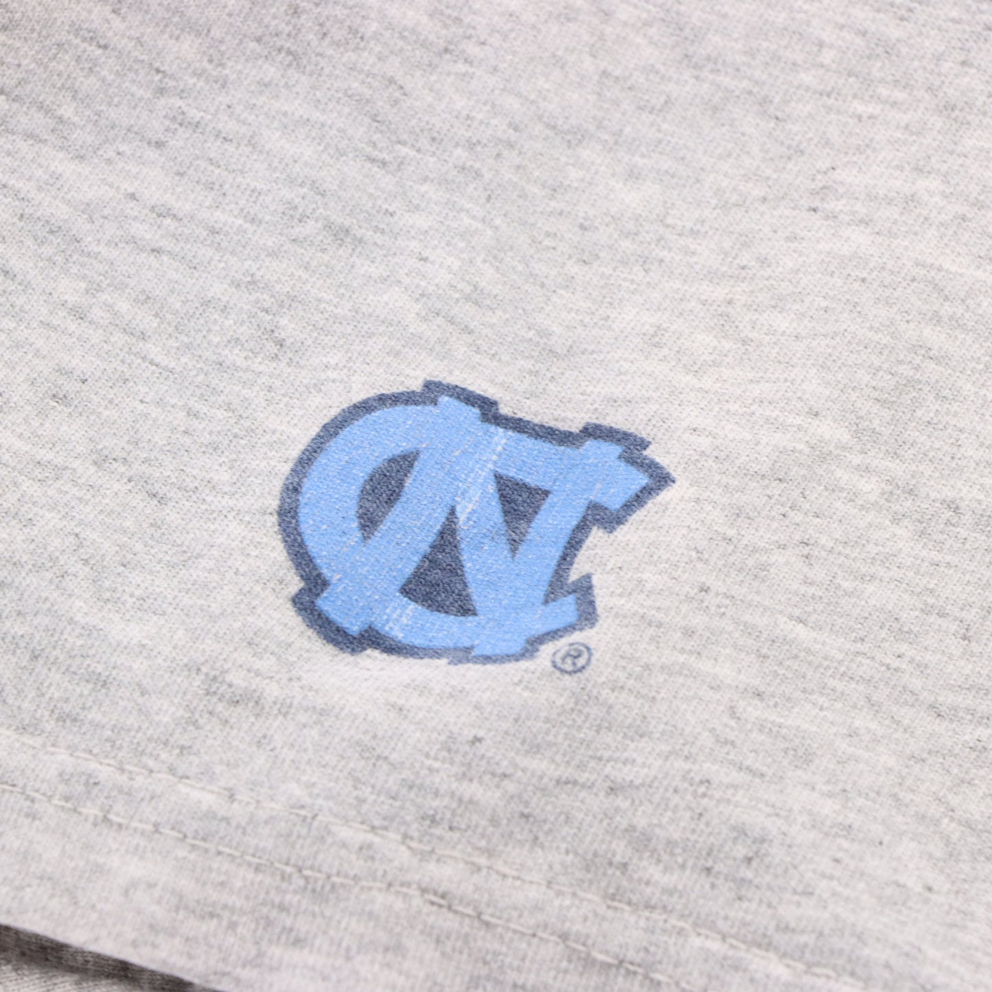 Vintage NORTH CAROLINA X NIKE Swoosh Basketball Grey T-Shirt (XL) Vintage Sole Melbourne