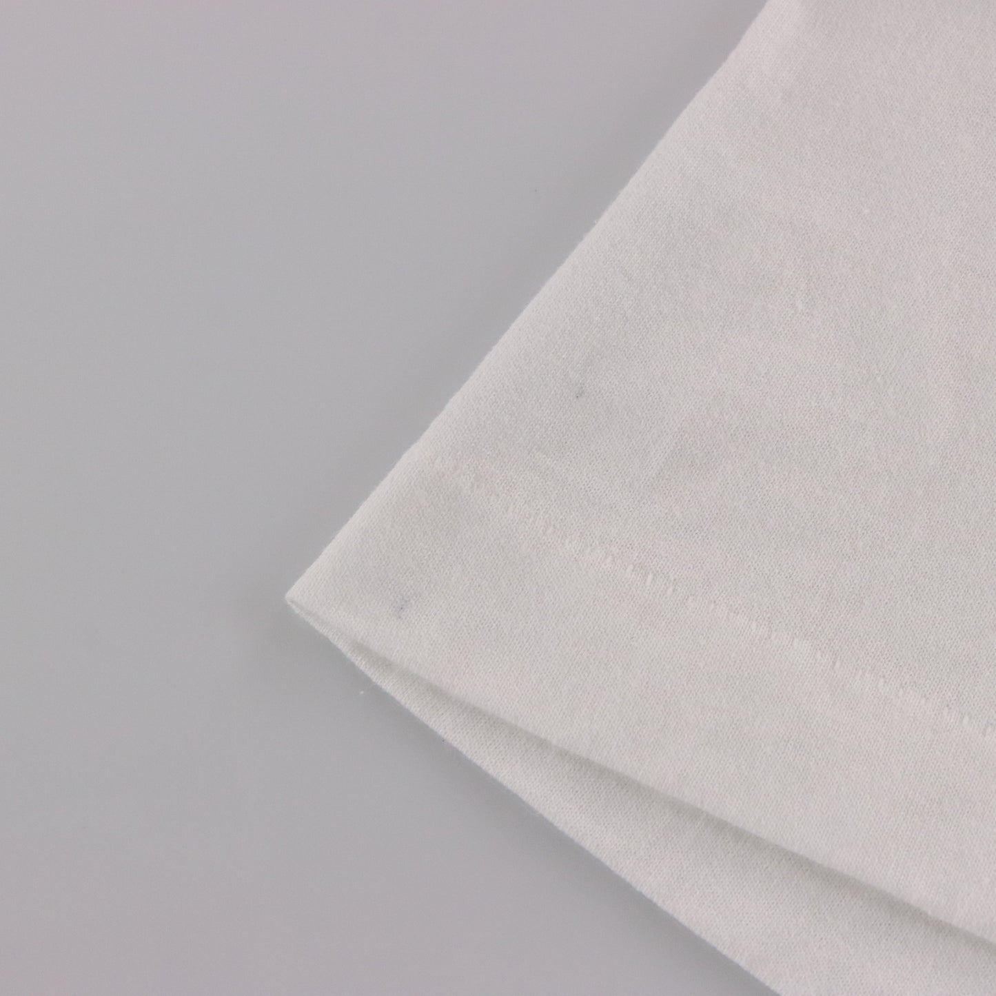 Vintage Dog In Reeds Single Stitch White FRUIT OF THE LOOM Tee (XL) Vintage Sole Melbourne