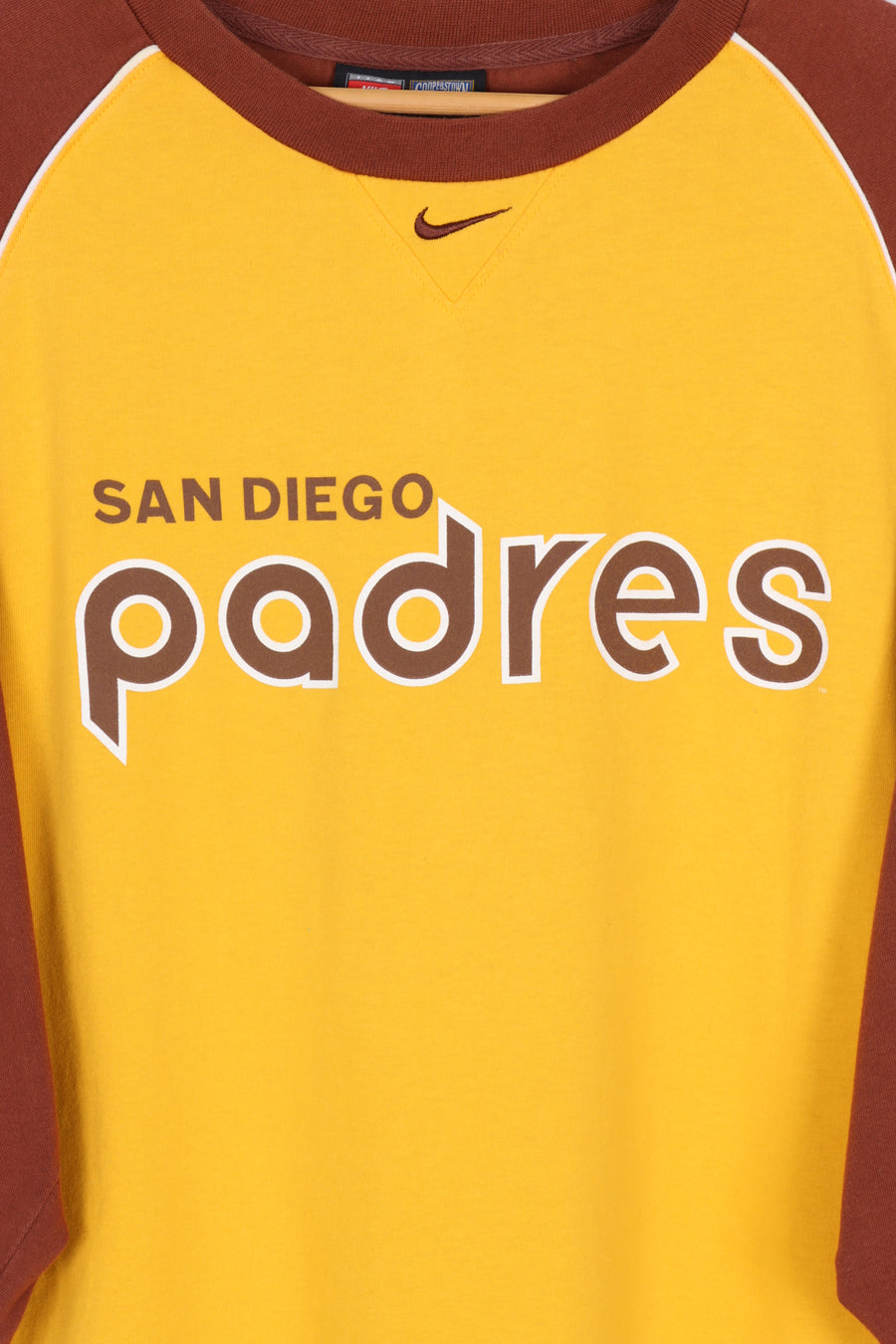 NIKE Centre Swoosh San Diego Padres MLB Baseball Raglan Tee (XL)