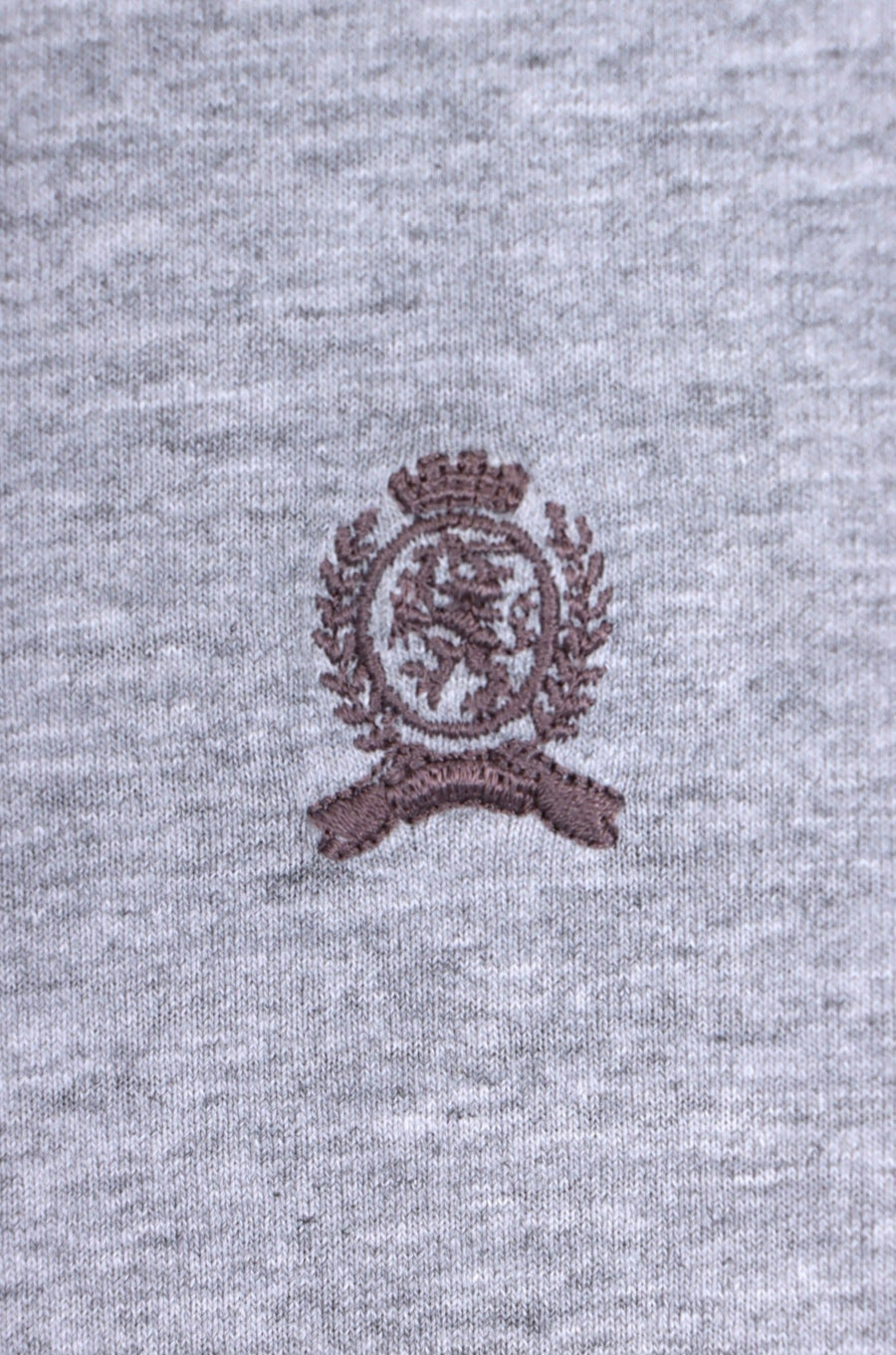 TOMMY HILFIGER Embroidered Crest Logo Grey Casual Tee (L)