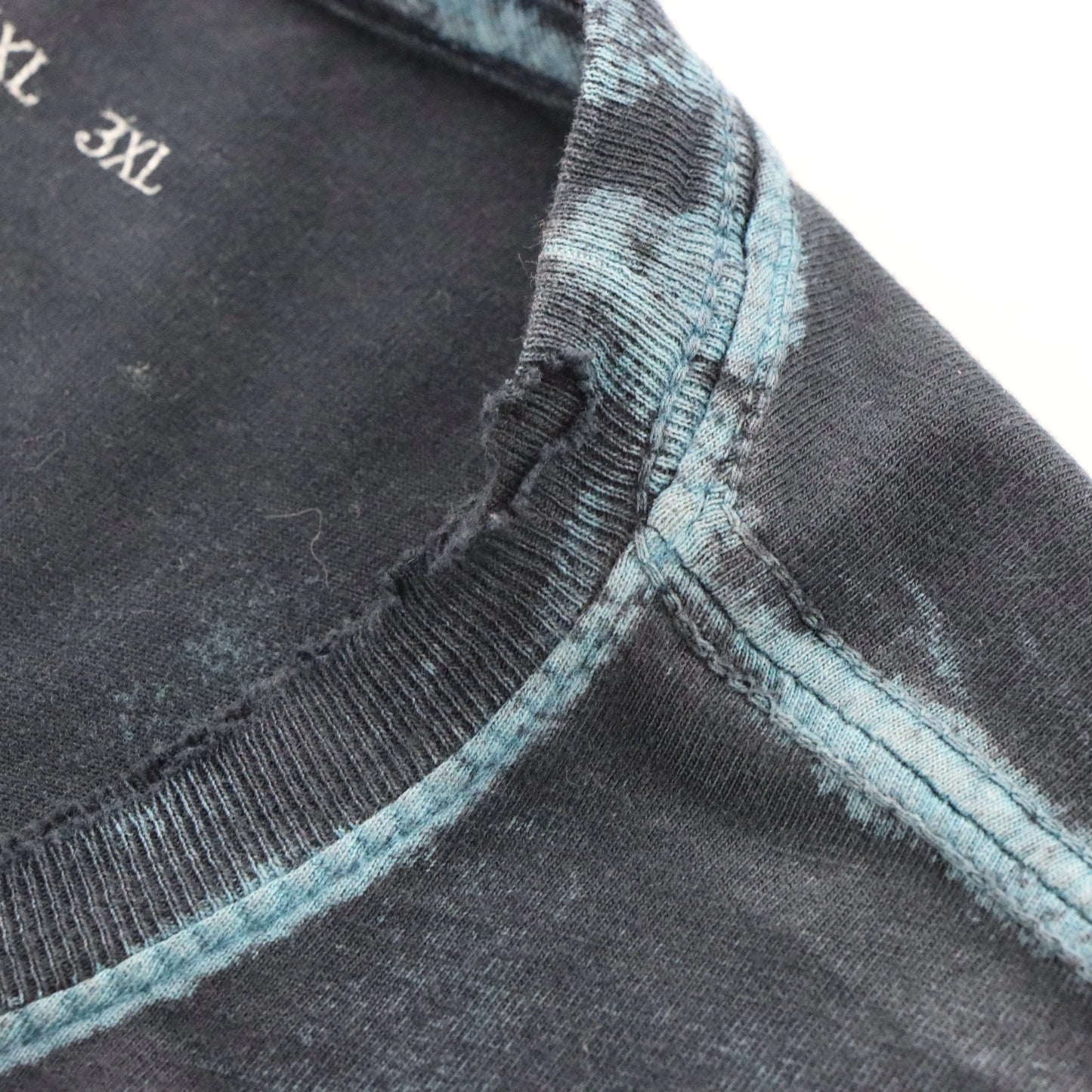 Vintage AFFLICTION Y2K Whipstitch Grunge Skull USA Made Blue T-Shirt (M)