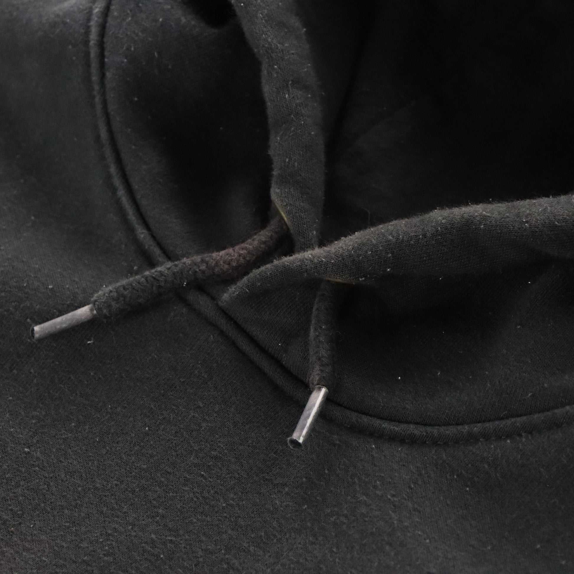 Vintage CARHARTT TS0615-M 'Loose Fit' Rain Defender Black Workwear Hooded Sweatshirt (L) Vintage Sole Melbourne