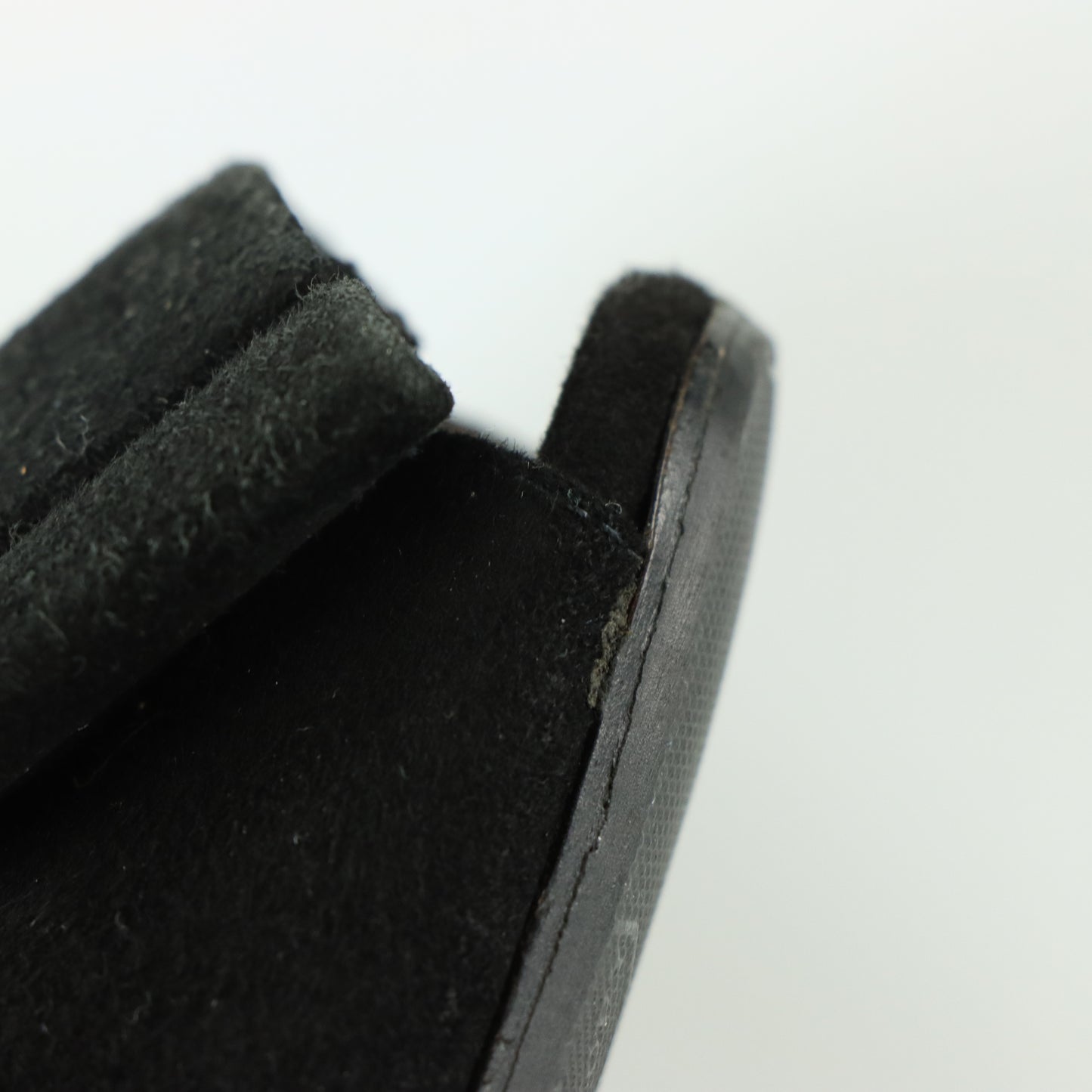 MIU MIU Suede Double Bow Peep Toe Black Italy Made Pump Heels (36)