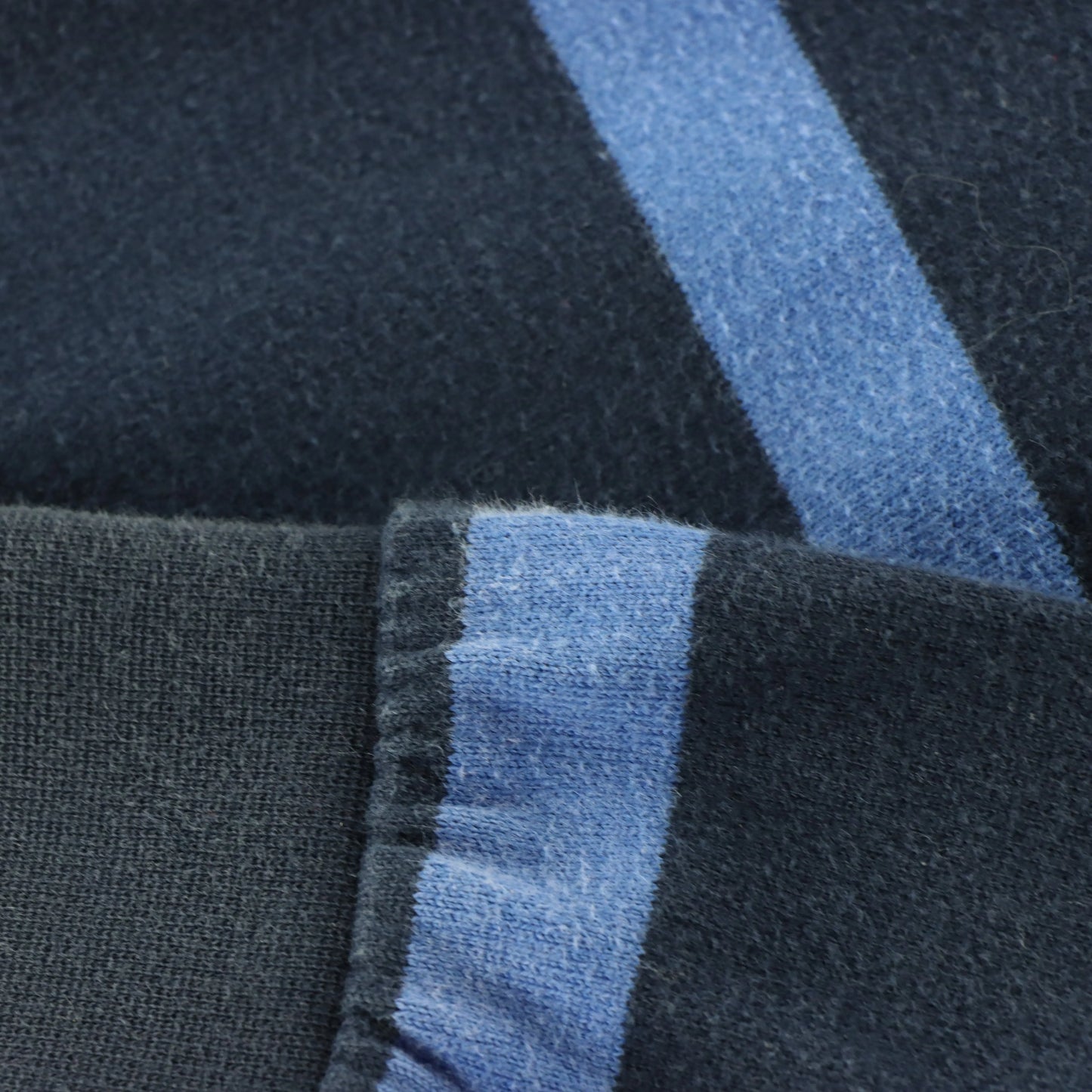 Vintage CHAPS Embroidered Stripe Blue & White Collared Rugby Sweatshirt (L)