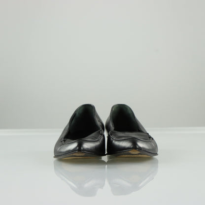 GIORGIO ARMANI Pointed Toe Black Loafers (39)