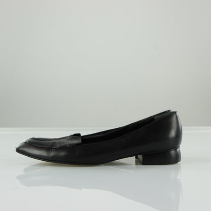 GIORGIO ARMANI Pointed Toe Black Loafers (39)