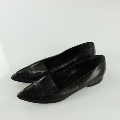 GIORGIO ARMANI Pointed Toe Black Loafers (39)