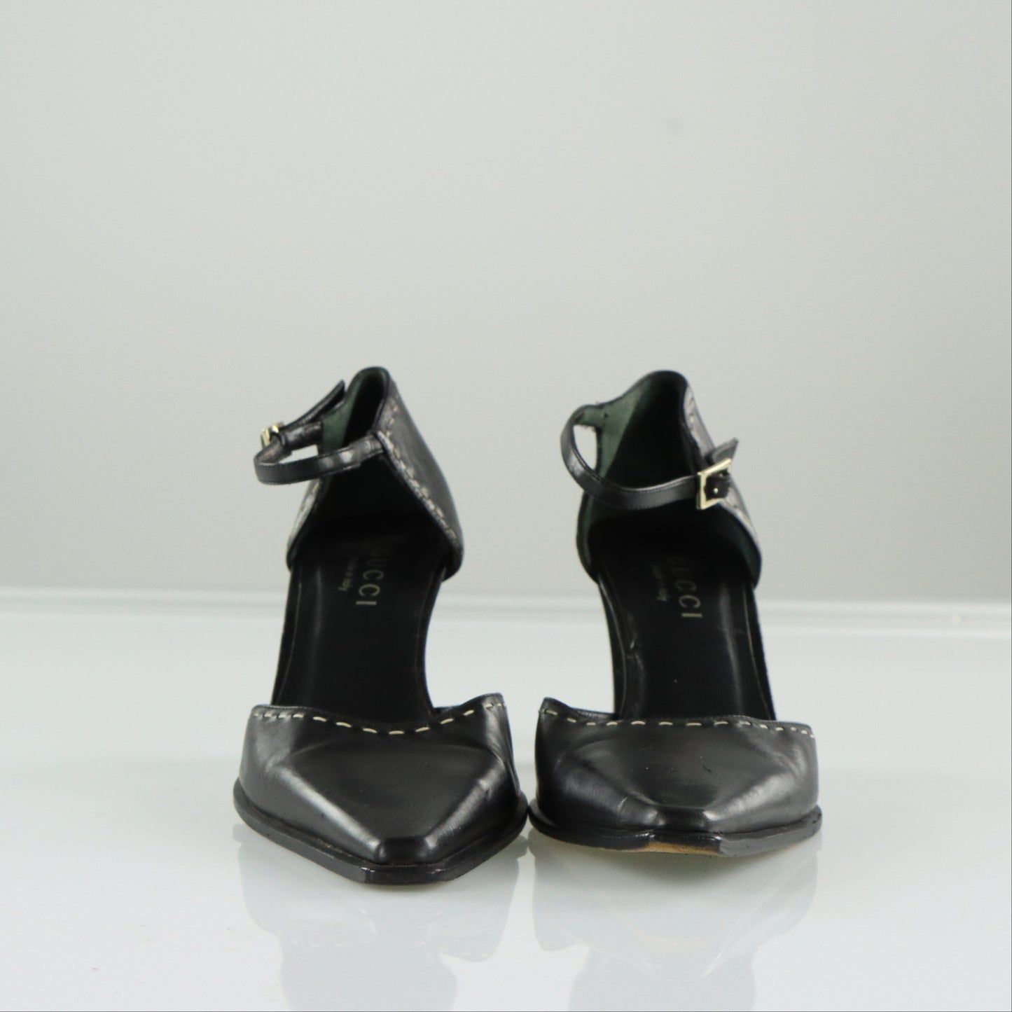 GUCCI Vintage Black Leather Stitched Pumps Heels (7.5)