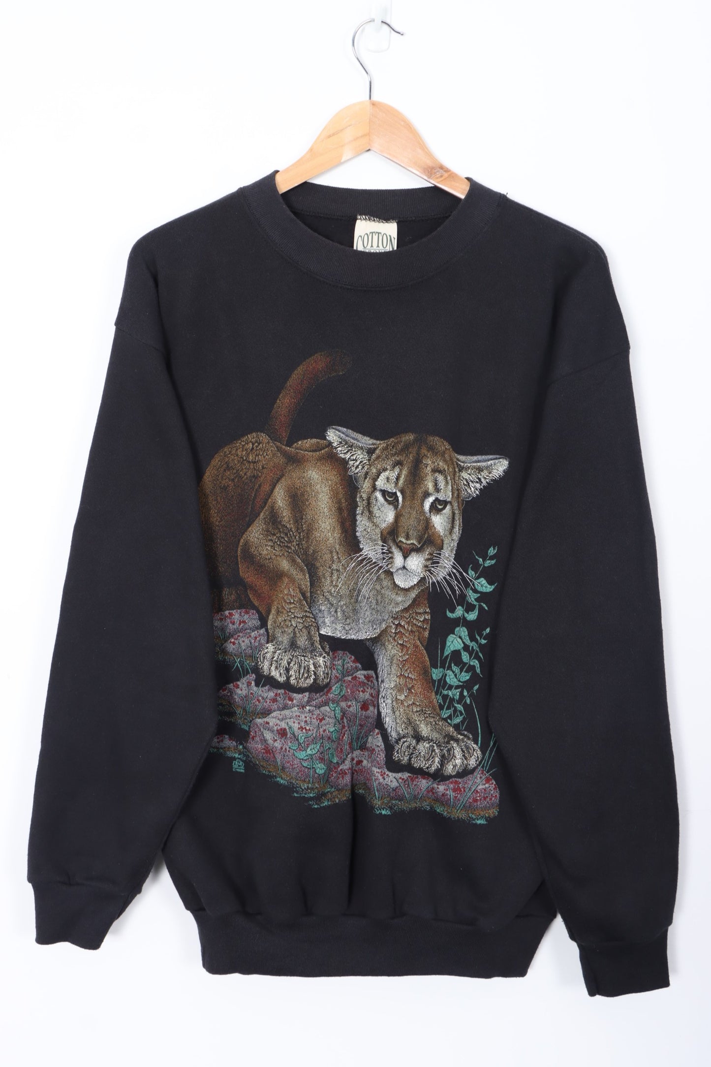 Mountain Lion Nature Wildlife Sweatshirt USA Made (S-M)