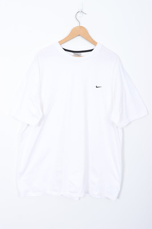 NIKE Embroidered Swoosh Logo White T-Shirt (XXXL)