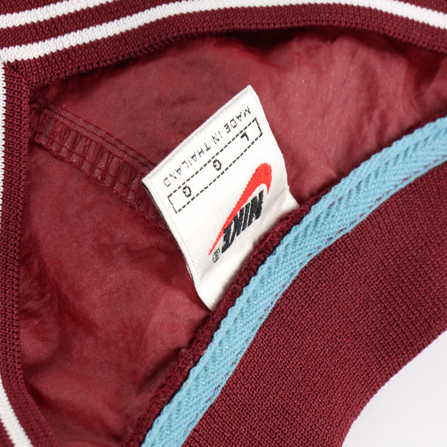 Vintage NIKE Centre Swoosh Red & White Windbreaker Pull Over *Aubs Vintage Sole Melbourne