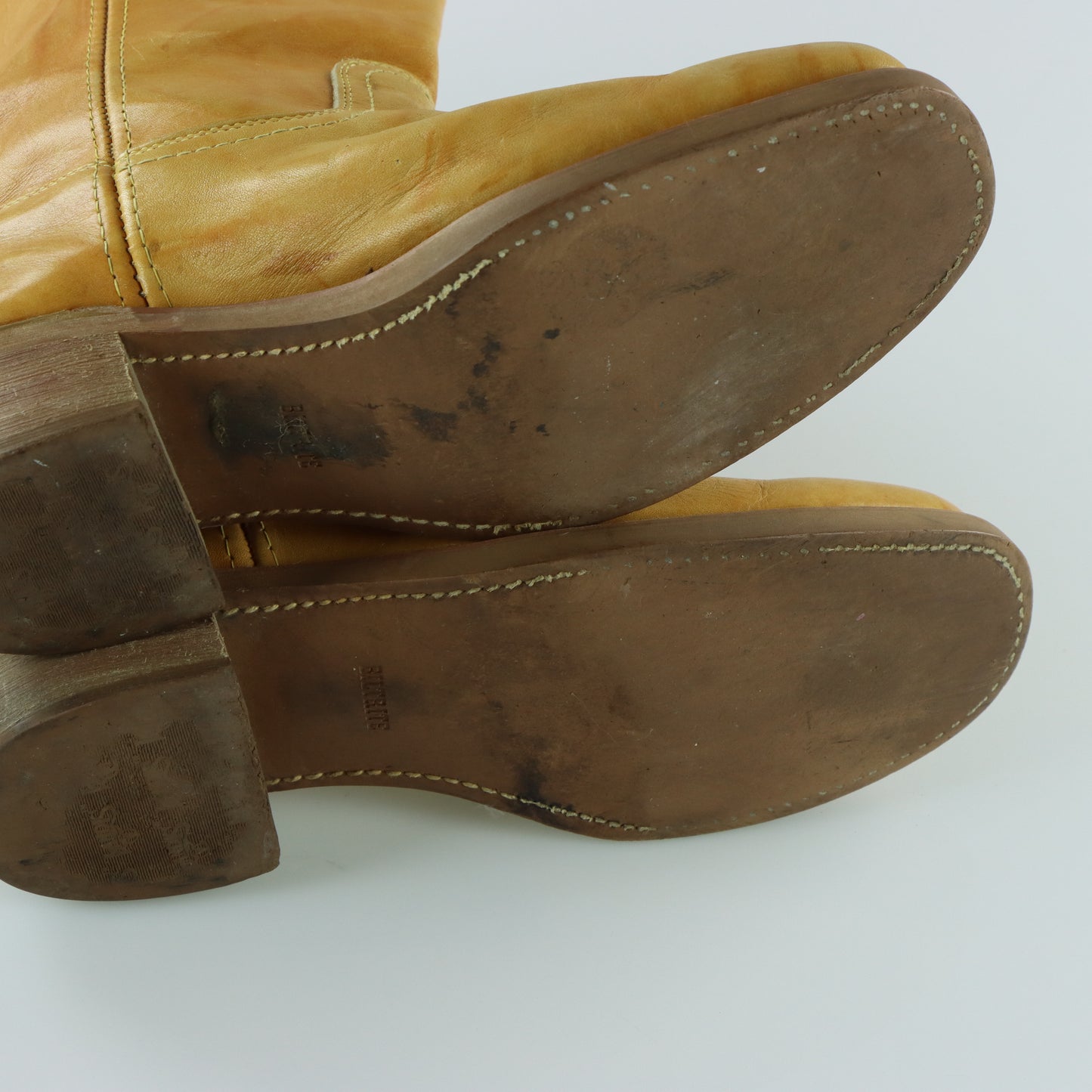 BILTRITE 'Frye Style' Yellow Square Toe Campus Boots (12)