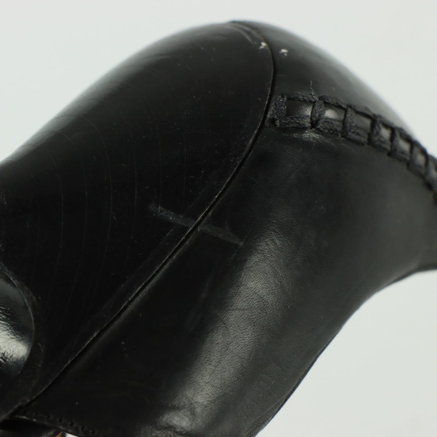 GIORGIO ARMANI Stitch Detailed Black Italy Made Pump Heels (36)