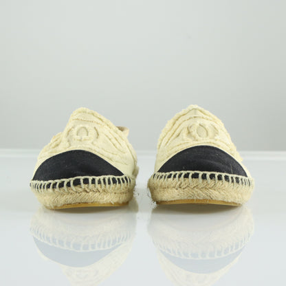 CHANEL 'CC' Logo Ivory & Navy Canvas Espadrille Flats Spanish Made (36)