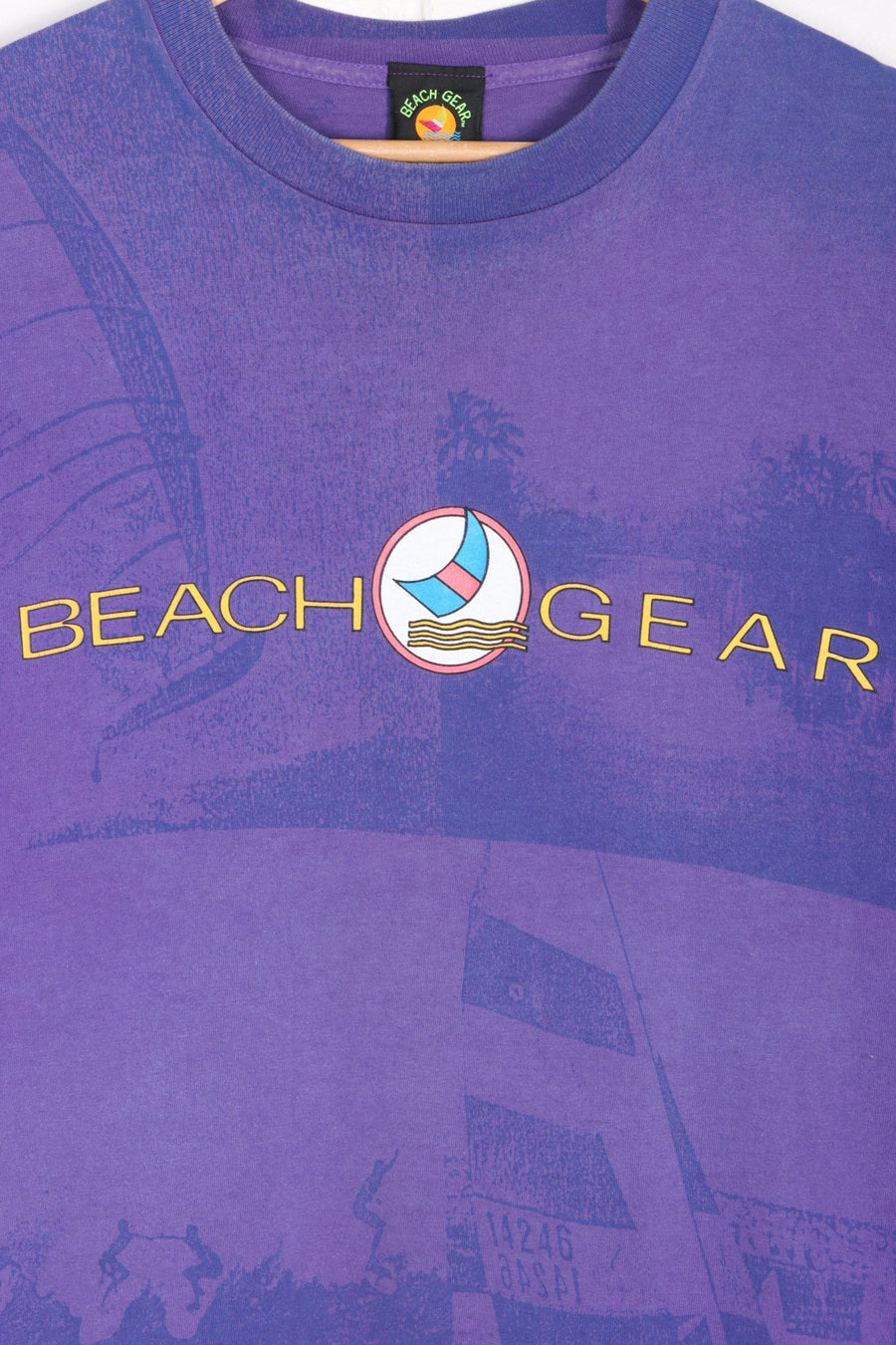 BEACH GEAR Windsurf Sailboat Surf All Over Single Stitch Tee USA Made (XL)