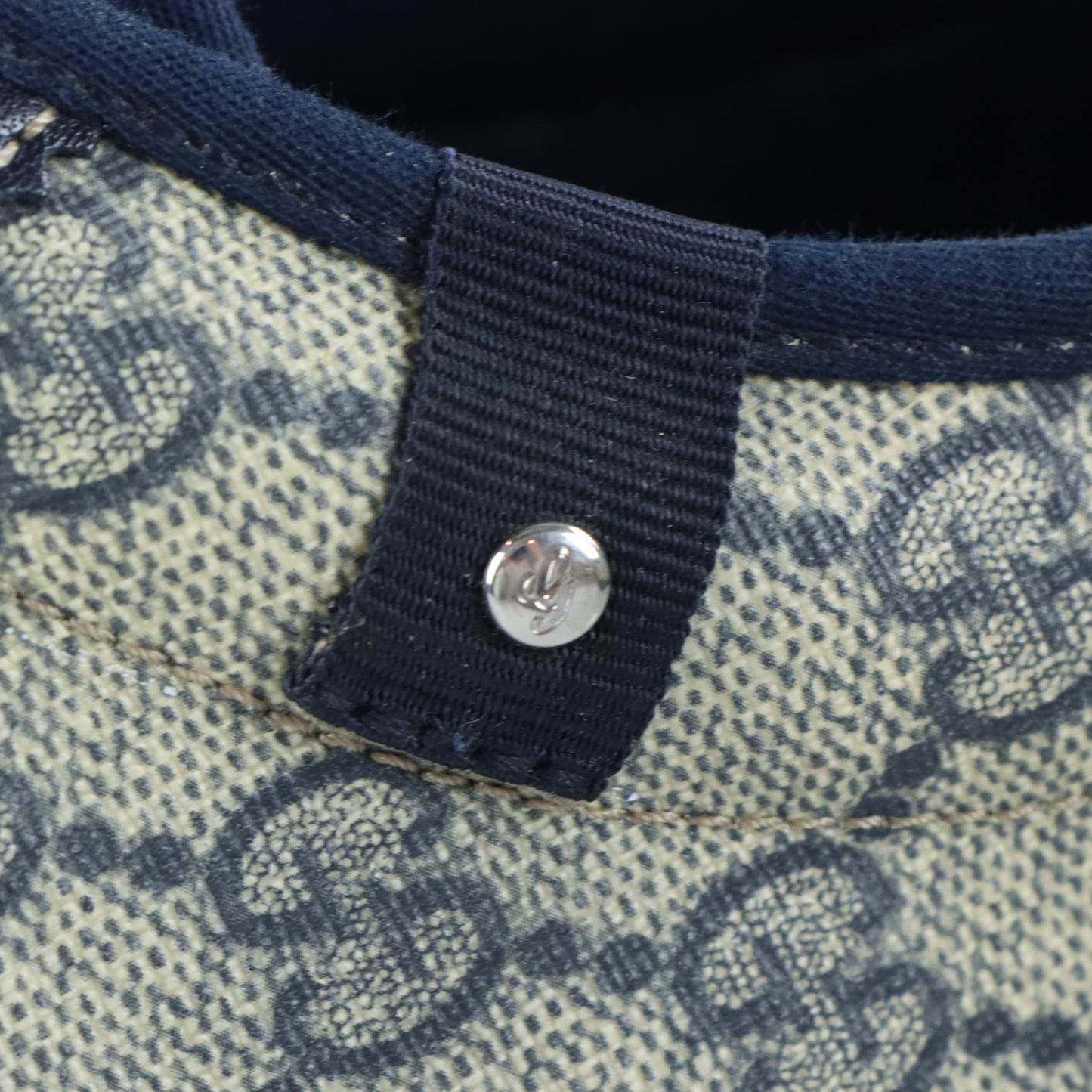 GUCCI Navy Suede & Beige GG Monogram Italian Made Sneakers (16)