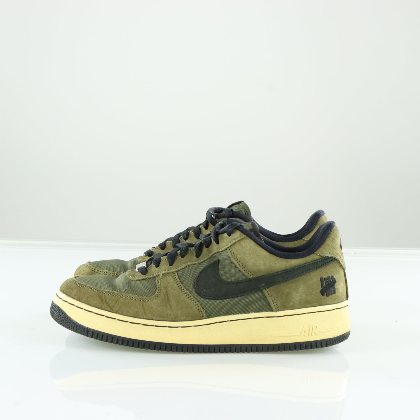 NIKE Air Force 1 Low SP Undefeated Ballistic Dunk vs. AF1 (44.5)