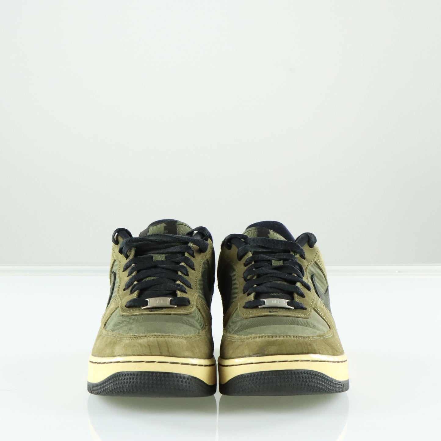 NIKE Air Force 1 Low SP Undefeated Ballistic Dunk vs. AF1 (44.5)