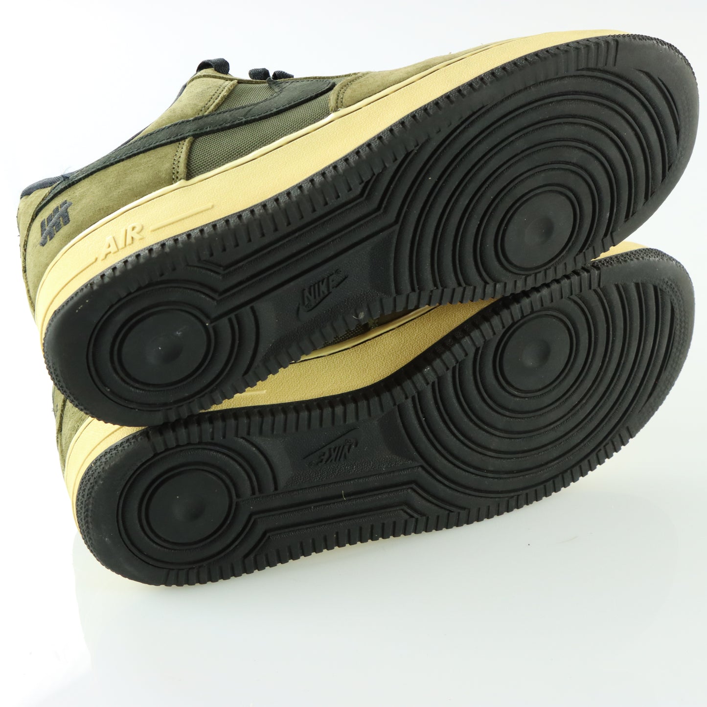 NIKE Air Force 1 Low SP Undefeated Ballistic Dunk vs. AF1 (44.5)