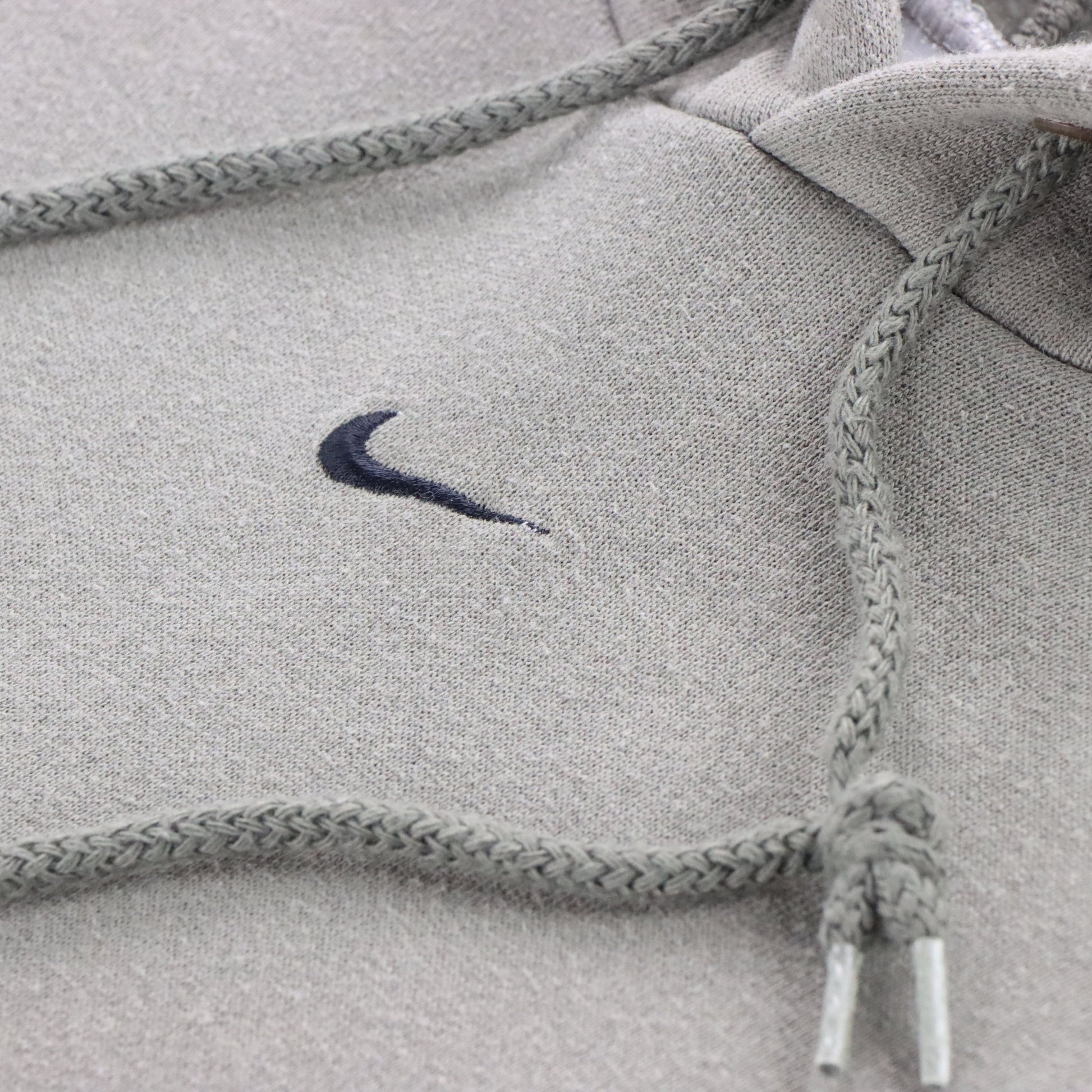 Vintage NIKE Centre Embroidered Swoosh Logo Grey Hooded Sweatshirt (XL) *Aubs Vintage Sole Melbourne