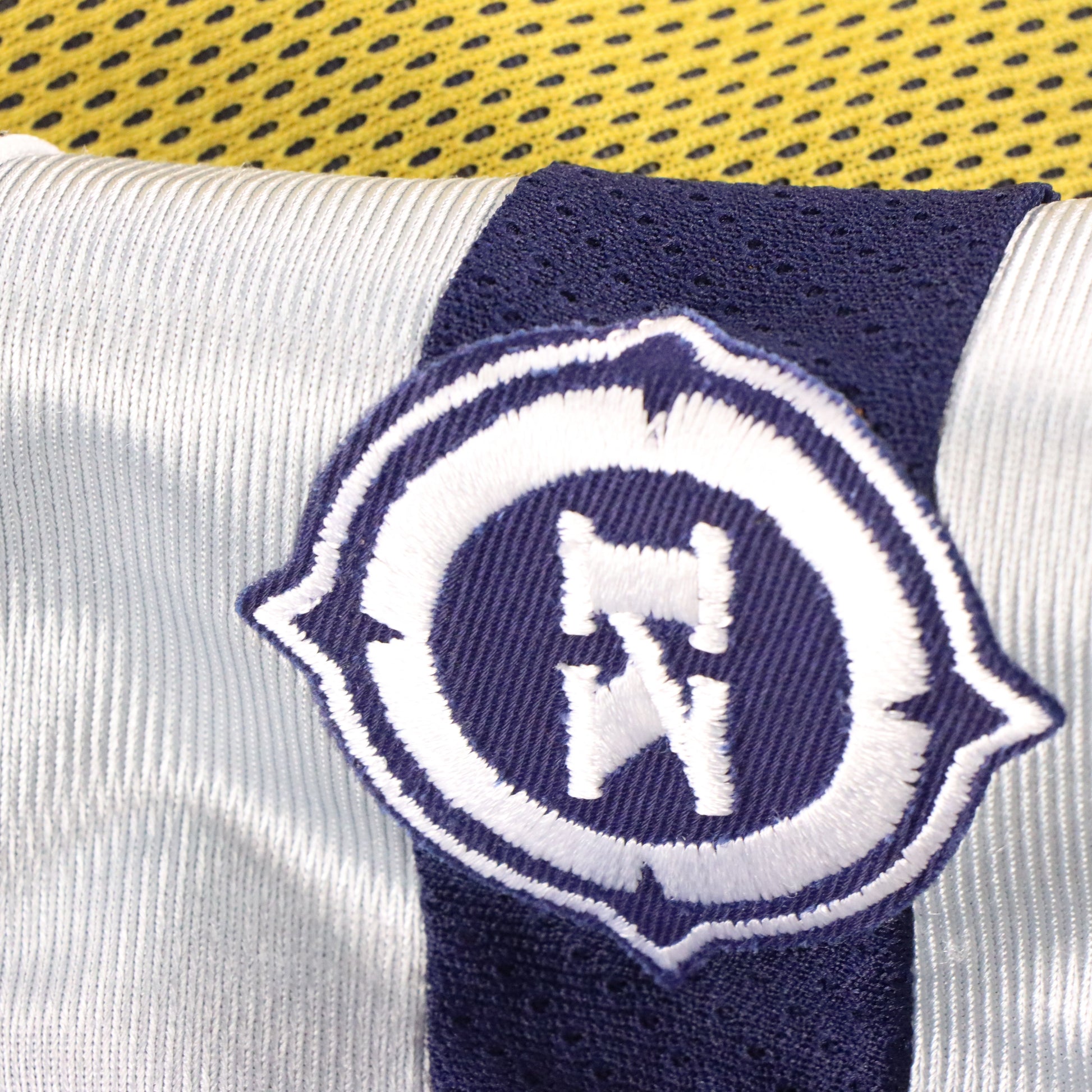 Vintage NASHVILLE PREDATORS Ice Hockey Jersey (L) *Aubs Vintage Sole Melbourne