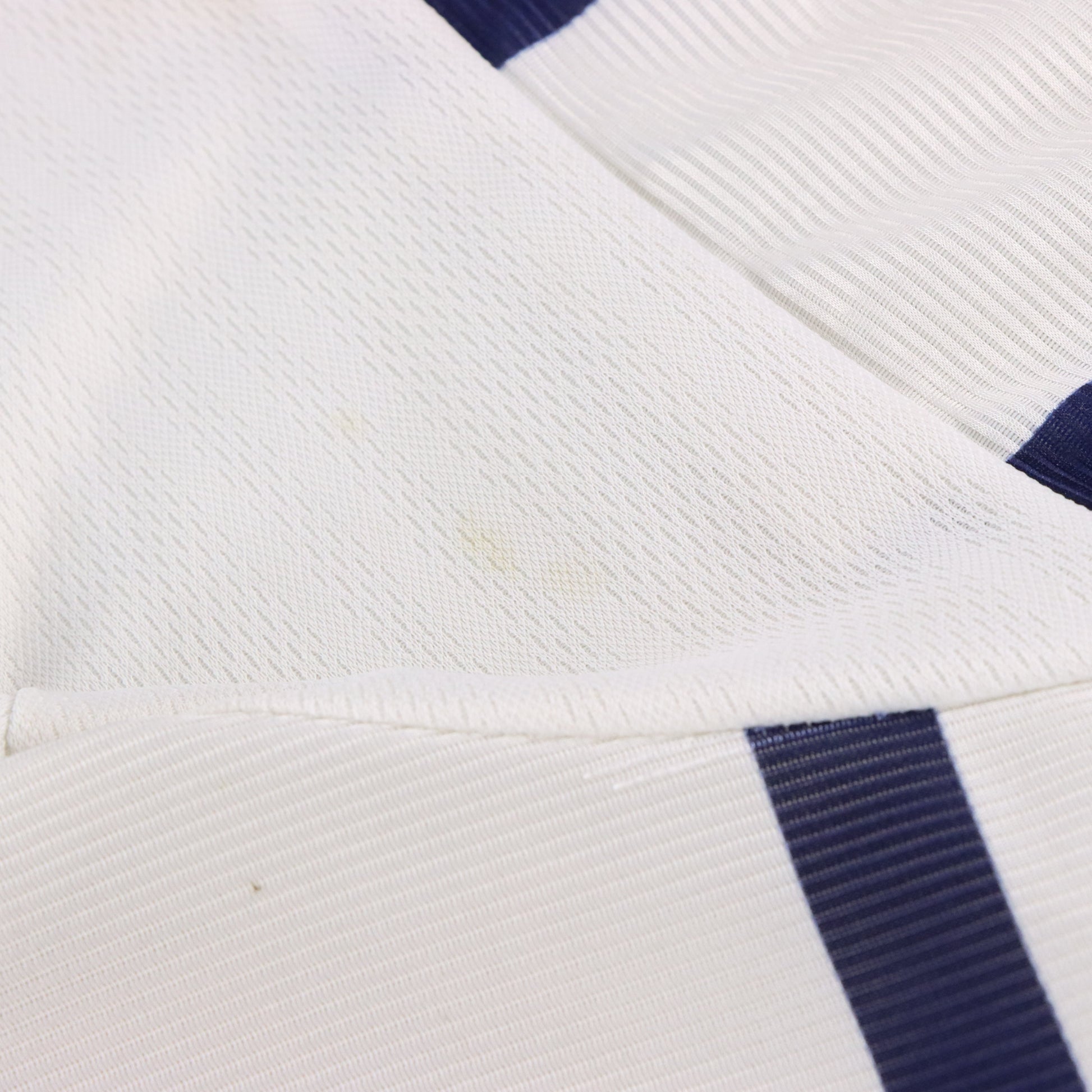 Vintage ADIDAS Jersey *Aubs Vintage Sole Melbourne