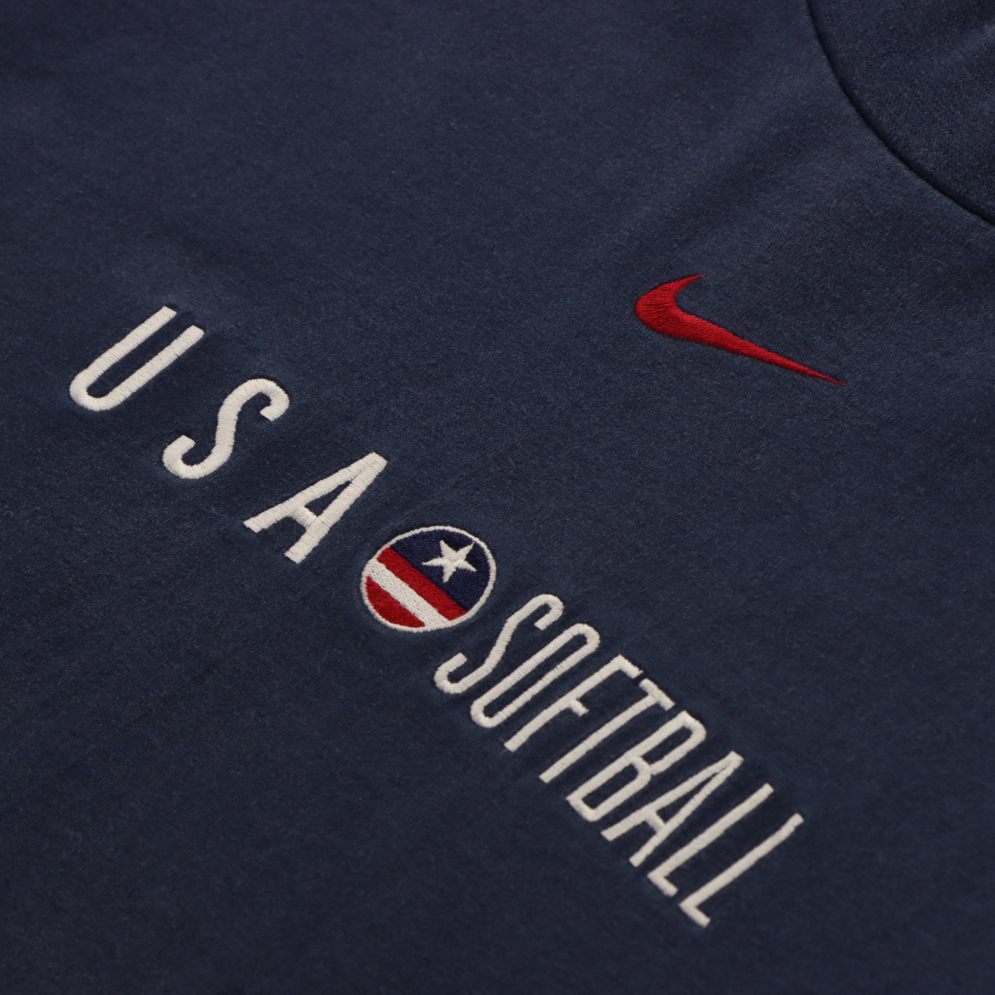Vintage USA SOFTBALL Center Swoosh Logo Navy Long Sleeve T-Shirt *Aubs Vintage Sole Melbourne