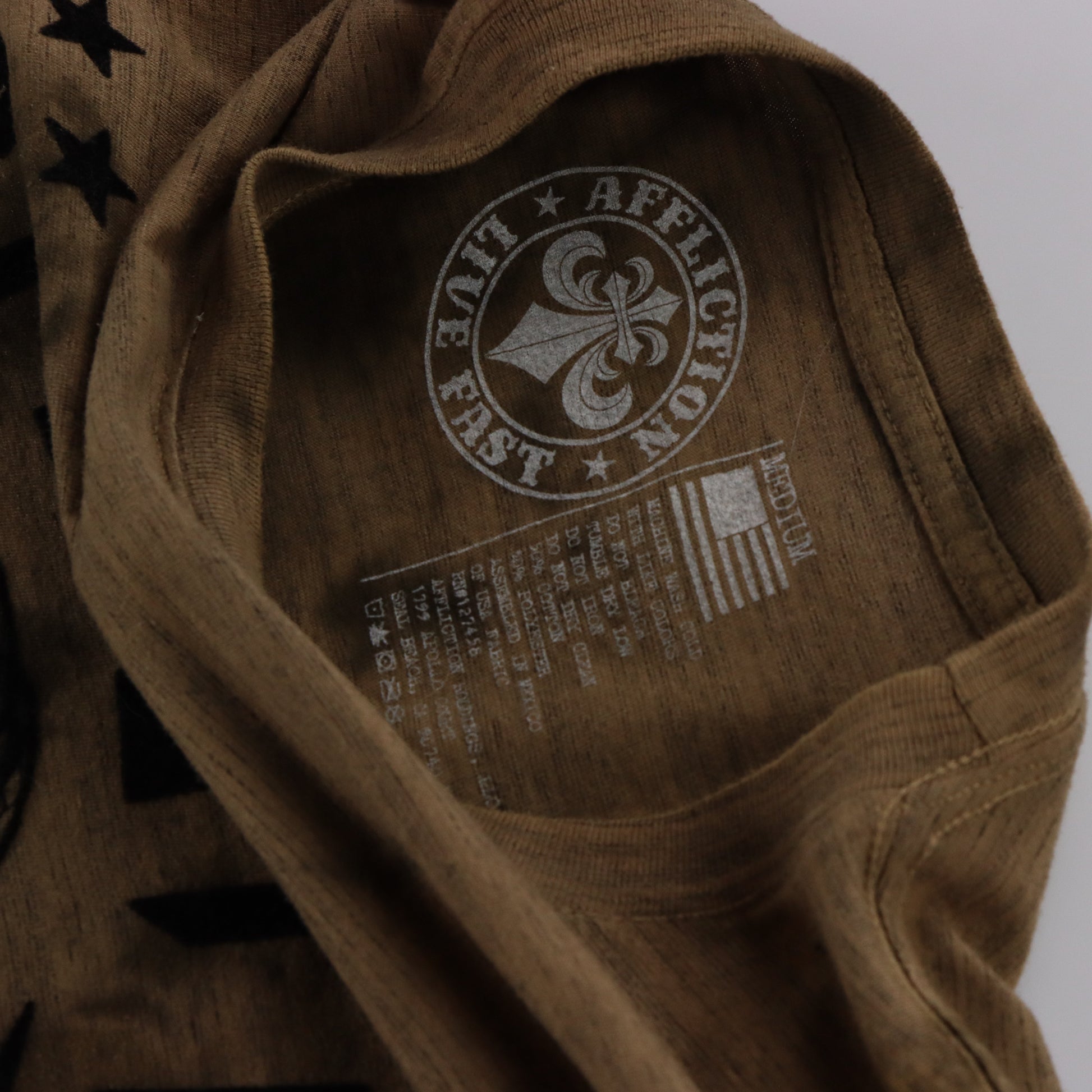 Vintage AFFLICTION Velour Text Y2K Brown Skull T-Shirt *Aubs Vintage Sole Melbourne