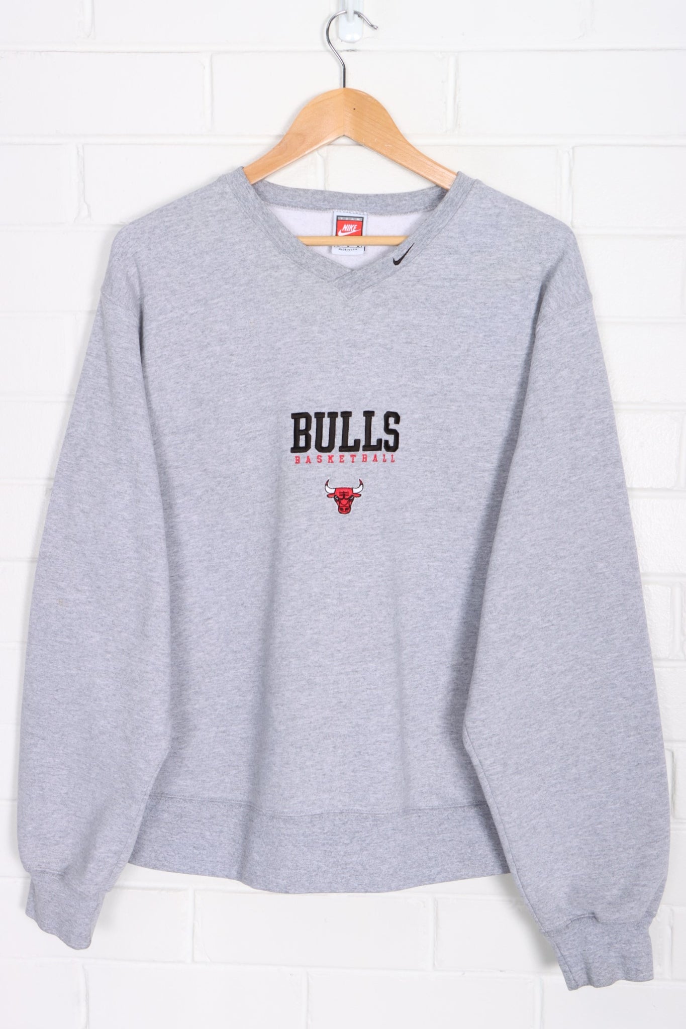 NBA Chicago Bulls Embroidered 90s NIKE Sweatshirt USA Made (L