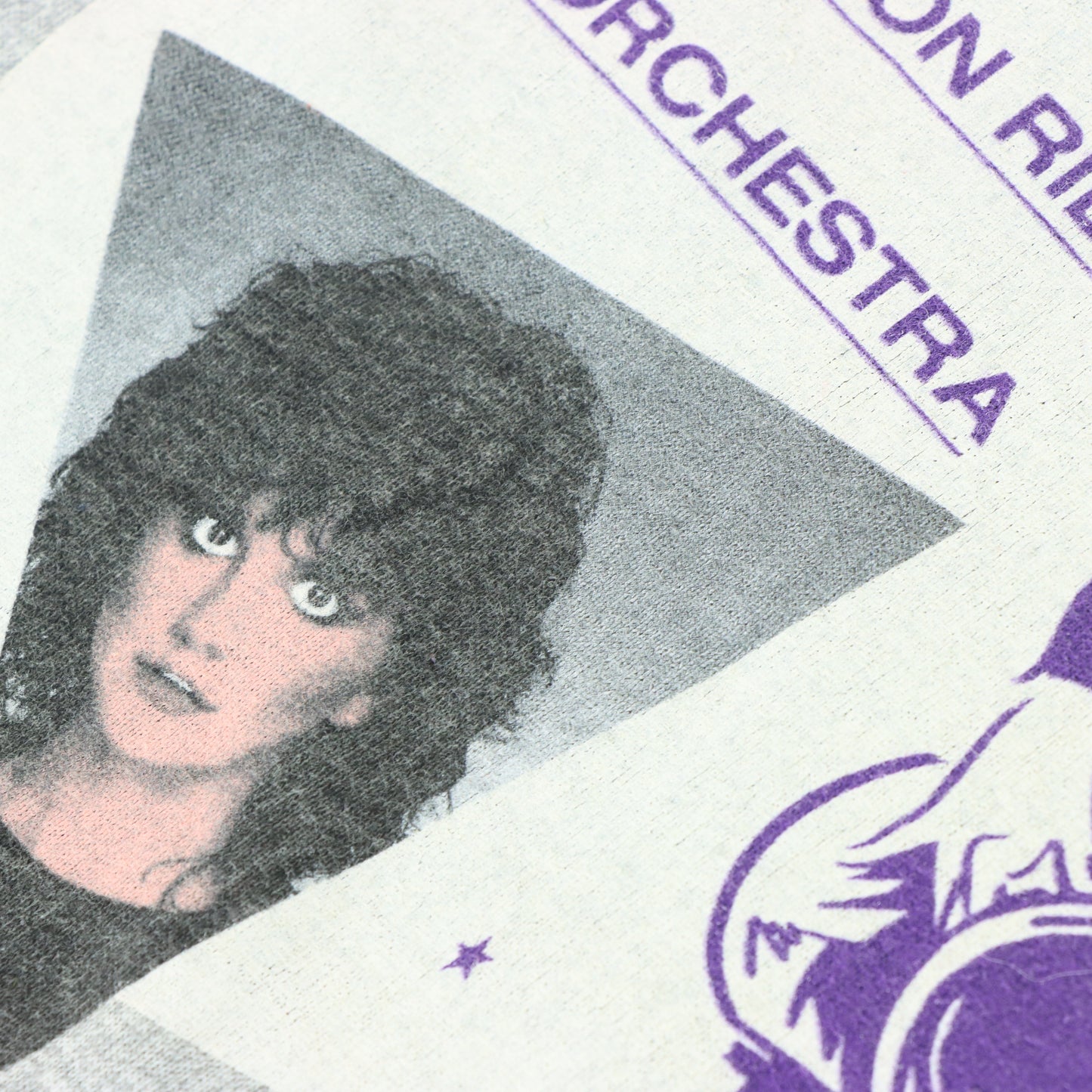 LINDA RONSTADT Retro USA Made 50/50 Grey & Purple Band Tee (S-M)